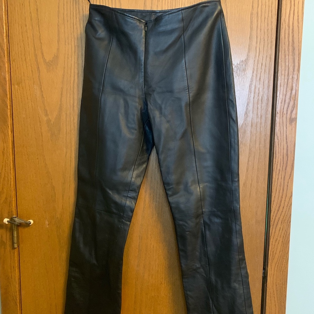 Leather dress pants. Cache. Size 6